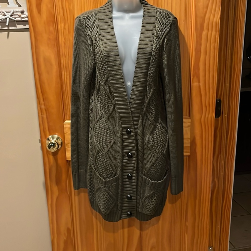 Venus Cardigan Sweater - Picture 2 of 8